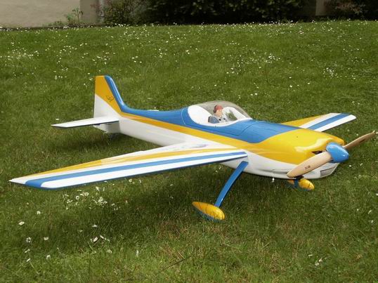 Lavantin
F3a Kunstflugmodell mit Zg45 Motor

